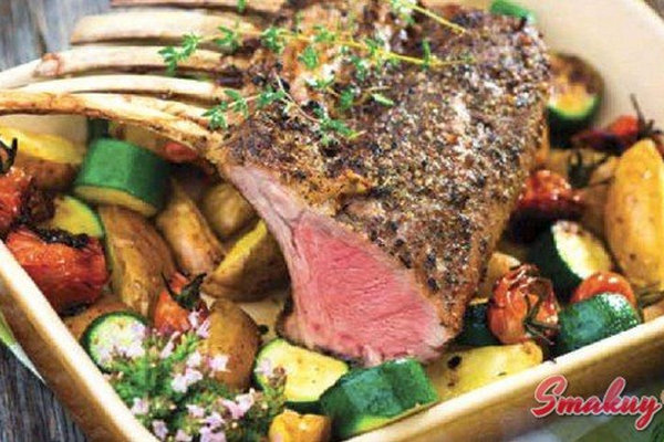 Каре ягненка с овощами