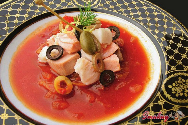 Солянка с каперсами