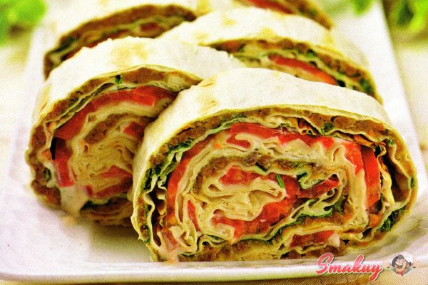 Закуска из лаваша с мясным фаршем