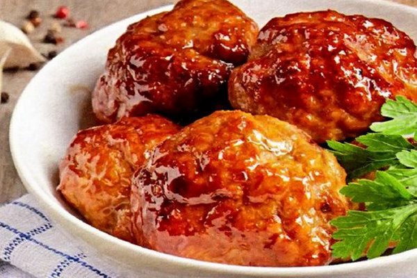 Вкусные котлетки с баклажанами