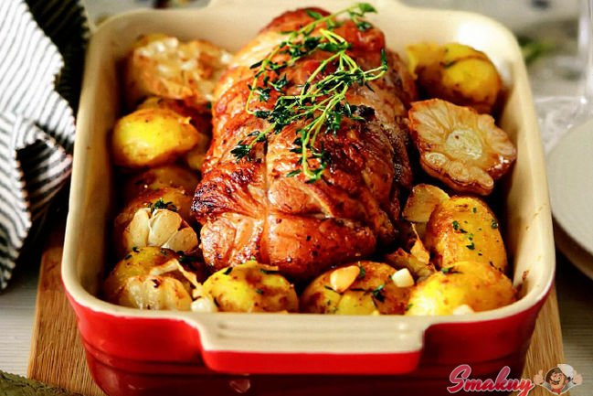 Жиго с чесноком и картофелем