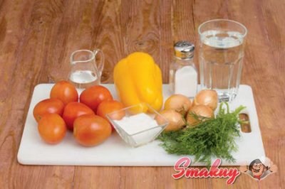 Салат из бурых помидоров с луком и болгарским перцем