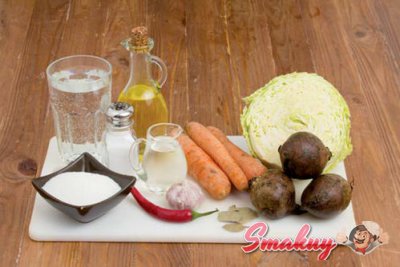 Острый салат из капусты со свеклой по-гурийски